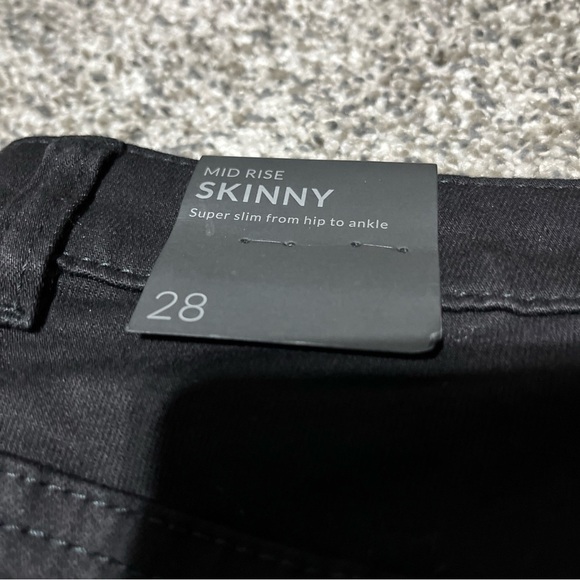 New! Lane Bryant Plus Size 28 Black Mid Rise Skinny Pants Retail $70 - Picture 12 of 12